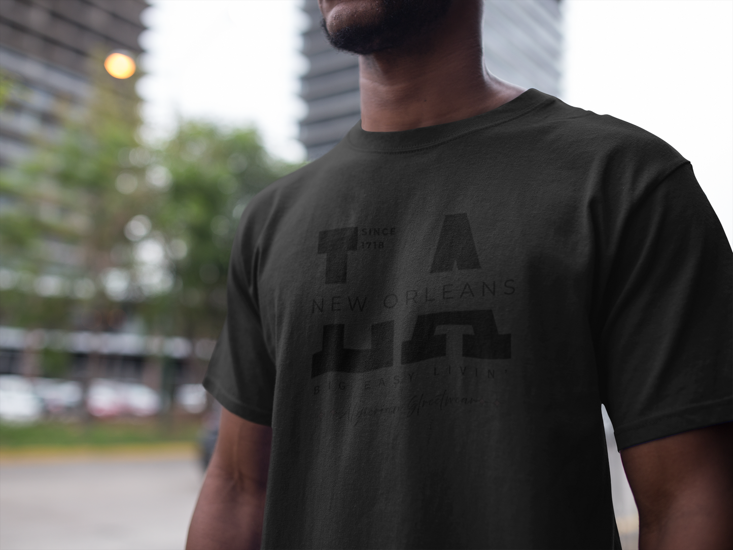 Big Easy Livin' Unisex Tee